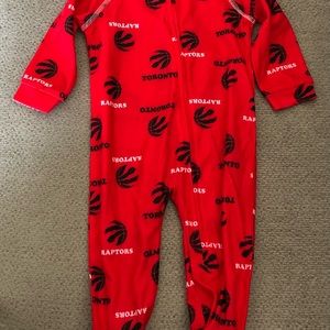 New NBA Toronto Raptors baby sleeper size 9 months